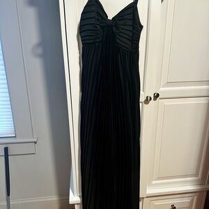 Petal & Pup Black Pleated Maxi Dress